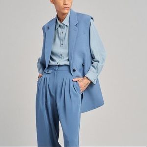 Frankie Shop Sleeveless Blazer. Unisex. Size small